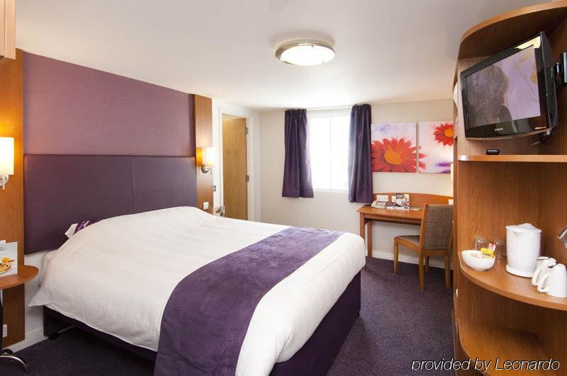 Premier Inn Nuneaton/Coventry Exteriör bild